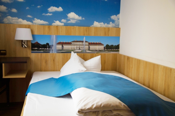 Hotel Blauer Karpfen (Oberschleißheim)